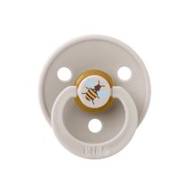   BIBS játszócumi - Studio Méhecske Colour natúr kaucsuk 6-18 hó gombaba 1db tasakban