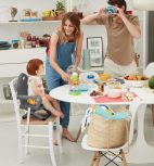 Asztalra és székre tehető etetőszék